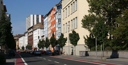 Die Mundenheimer Straße im Sanierungsgebiet Süd.
